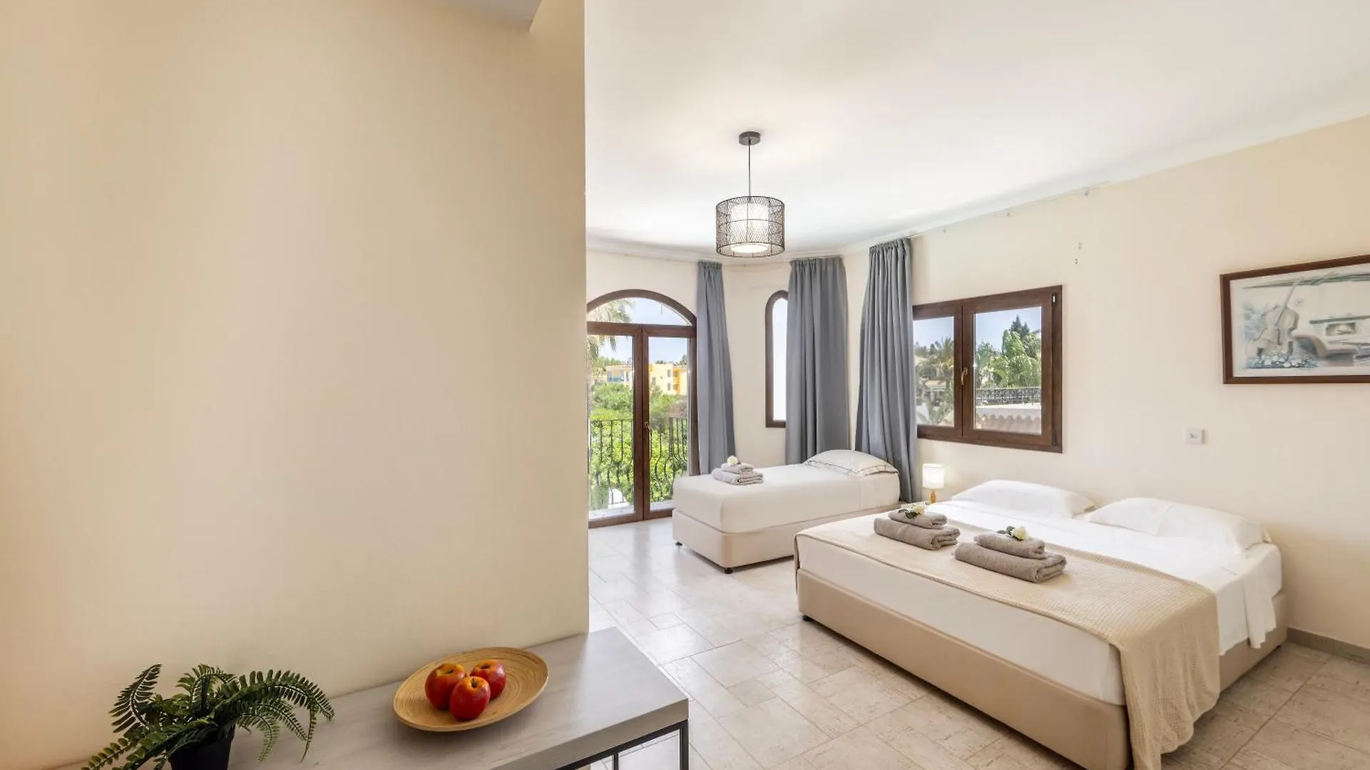 Sunnyvillas: 4Br Seafront Villa*Private Pool*Bw44 Protaras Chipre